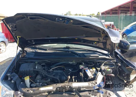 2010 Dodge Grand Caravan Sxt from USA, damaged, VIN 2D4RN5D18AR268958